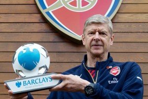 Arsene Wenger wins BPL award for October